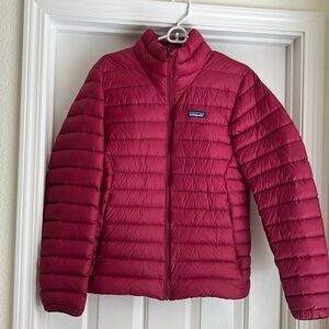 Men’s Patagonia Down Sweater Jacket, Size Medium
